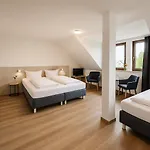 Hotel Messehotel Daucher A9 Autobahn 24h Self-check-in 3*