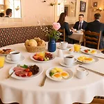 Messehotel Daucher A9 Autobahn 24h Self-check-in 3* Norimberk