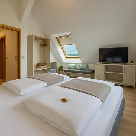 Messehotel Daucher A9 Autobahn 24h Self-check-in فندق