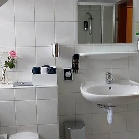 Messehotel Daucher A9 Autobahn 24h Self-check-in Hotel 3*